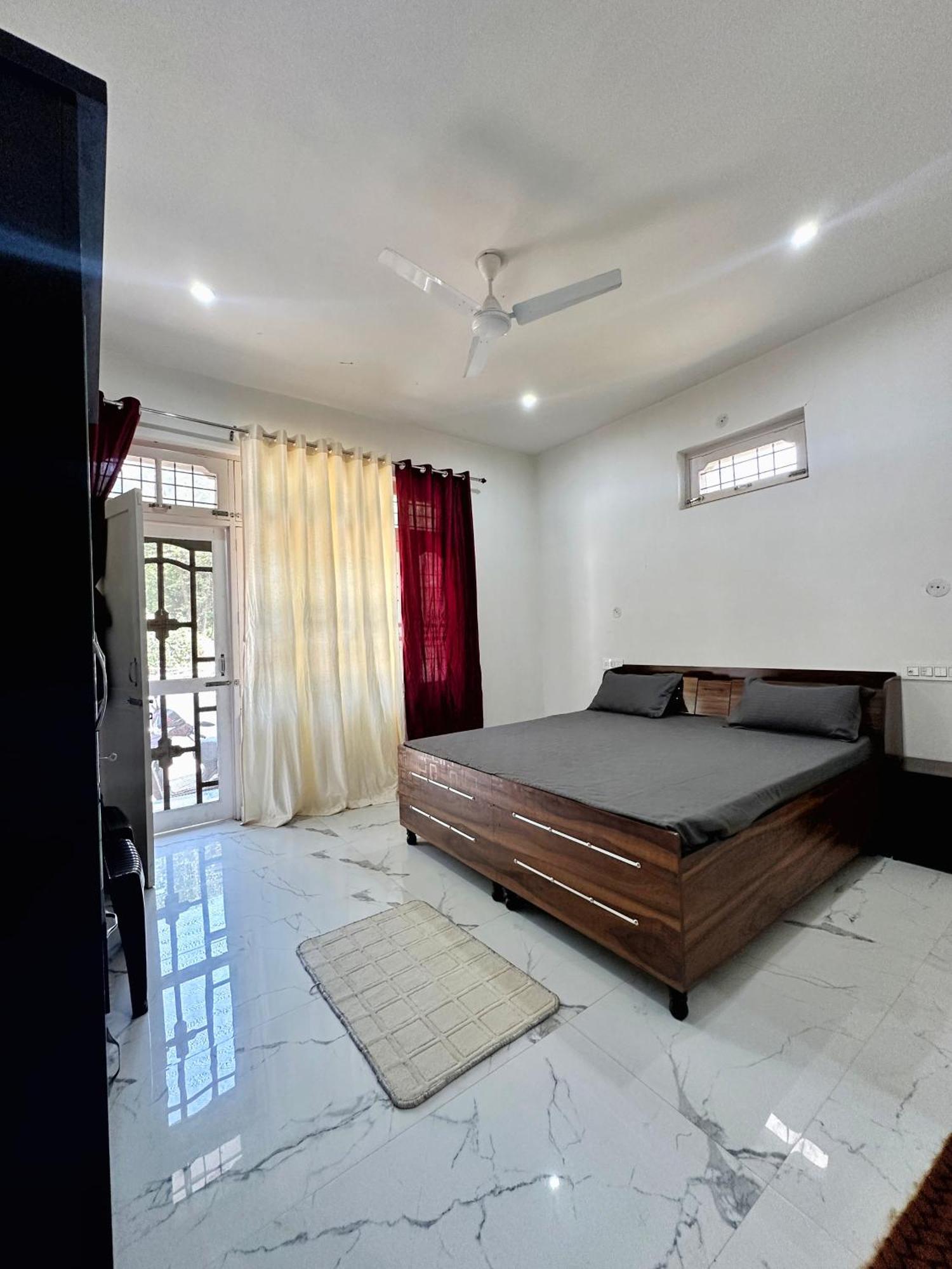 Baseraa Bir - 4Bhk Home Exteriér fotografie